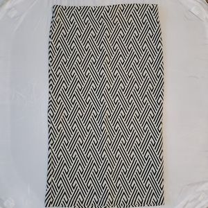 Zara White Black Geometric Skirt